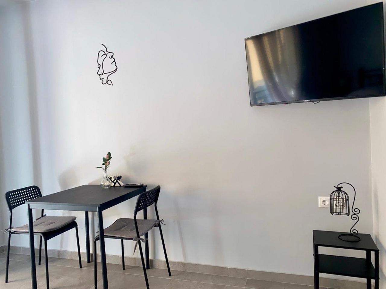 Oasis Apartment